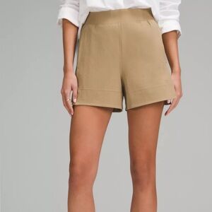 Women's Lululemon Tan Shorts NWT